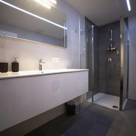 Stylish Close To Innsbruck And Ski/hiking Steinach am Brenner