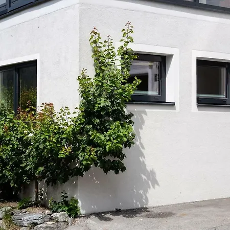 Stylish Close To Innsbruck And Ski/hiking Apartment Steinach am Brenner