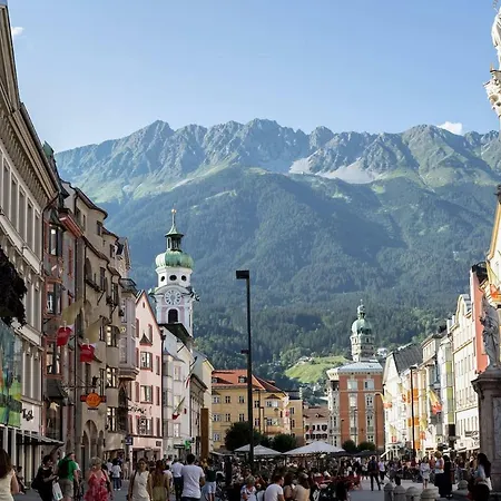 Stylish Close To Innsbruck And Ski/hiking Apartman *
